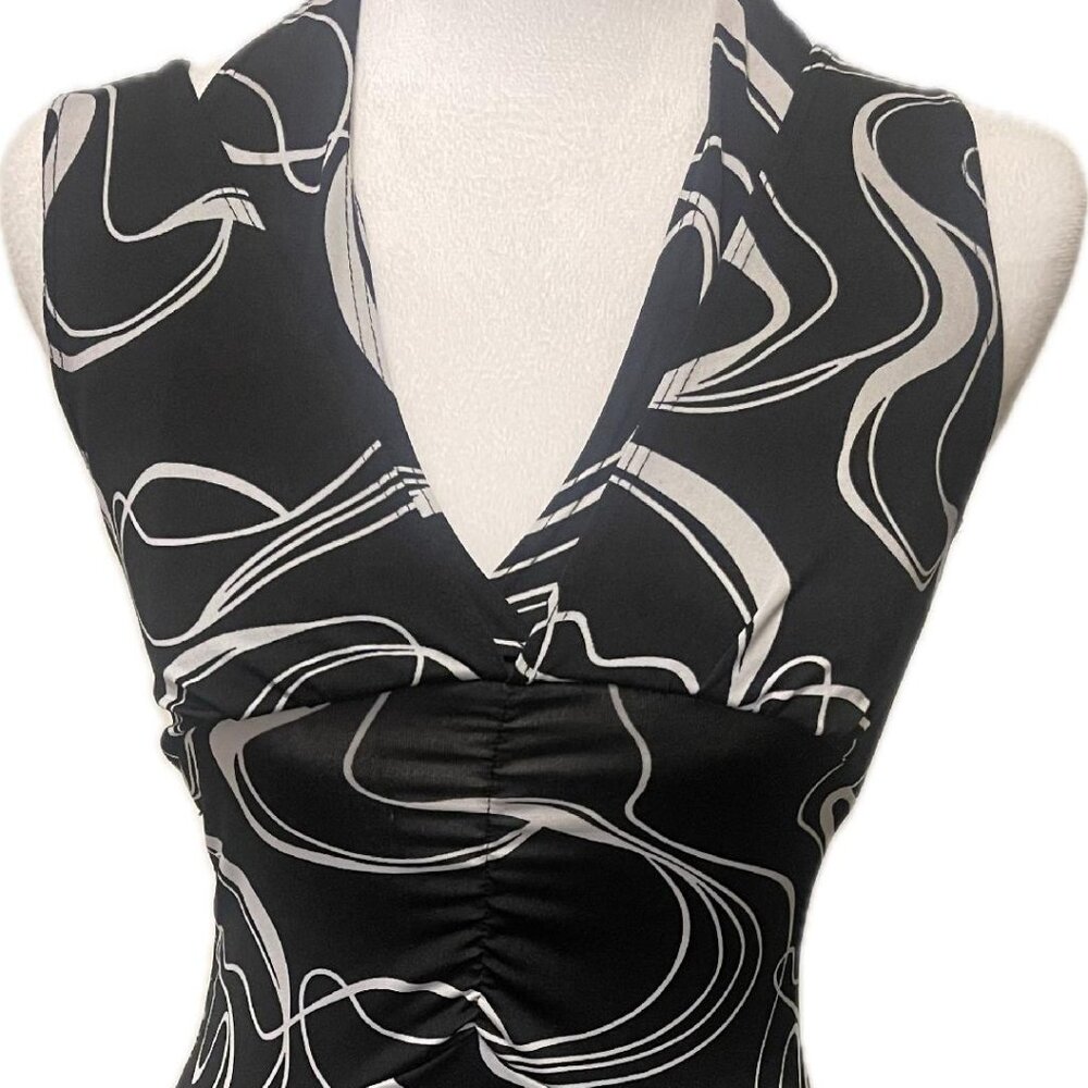 Casual Black and White Design Dress